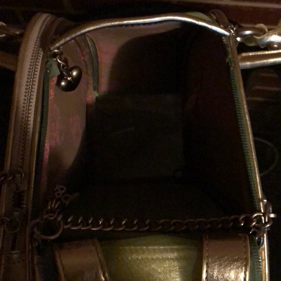 SOLD - Picture 4 of 6